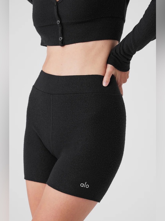 ALO Yoga Pants - Alo Alolux High-Waist Me Time Short Small Black
